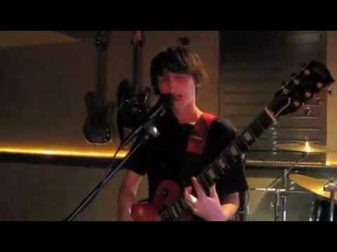 American Loser - Music by Gorillas and Grenades