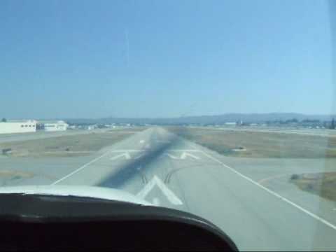 Cessna 172 Very cool and amazing. crosswind landing.