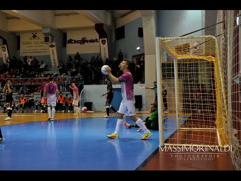 REAL RIETI vs FUTSAL ISOLA - FUTSAL SERIE A 2016/17 REAL RIETI