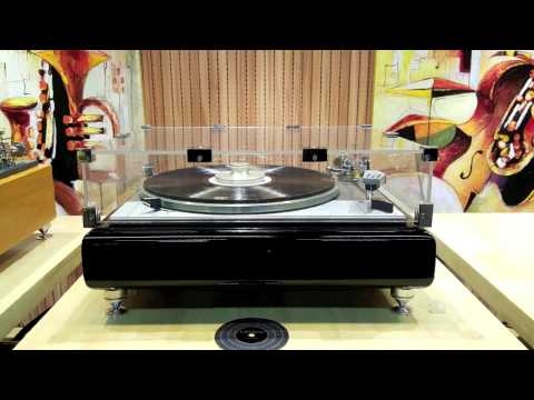 Lenco L75 Turntable in Piano Black Plinth Fully Upgraded
