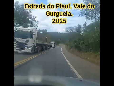 Estrada no Piauí, sentido Cristino Castro. Nossa 1° parada para descanso.