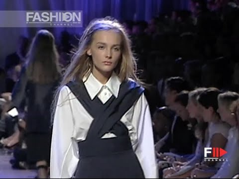 MARC JACOBS Full Show Spring Summer 2006 New York by Fashion Channel