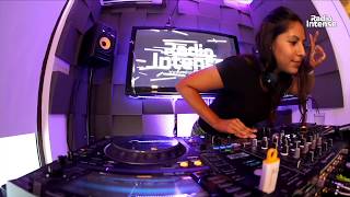 Priscila Moya DJ set