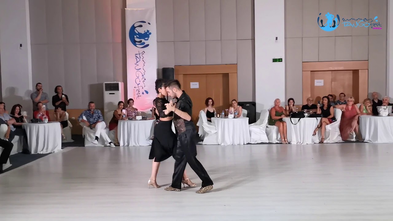 Mert Moran & Dilara Zorlu 3/4