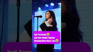Download lagu 😭Sedih dengarnya, Lagunya Menyentuh Hati mp3