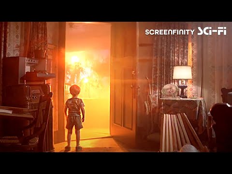 The aliens arrive in Close Encounters of The Third Kind | Screenfinity Sci-Fi