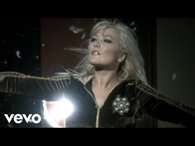 La Oreja de Van Gogh - Dulce Locura (VideoClip) La Oreja de Van Gogh - Dulce Locura (VideoClip)