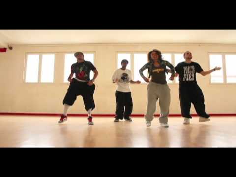 Fatou Tera - Ragga Jam (Elephant Man - Brush wi nuh care)