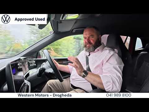 Volkswagen Tiguan 2.0 TDI 150HP R-Line DSG auto ** - Image 2