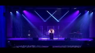 Mo's Night on The Town-Bette Midler-The Wind Beneath My Wings