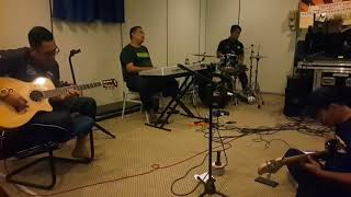 Download lagu Alam Seni (cover) by Acoy & D'MACH mp3