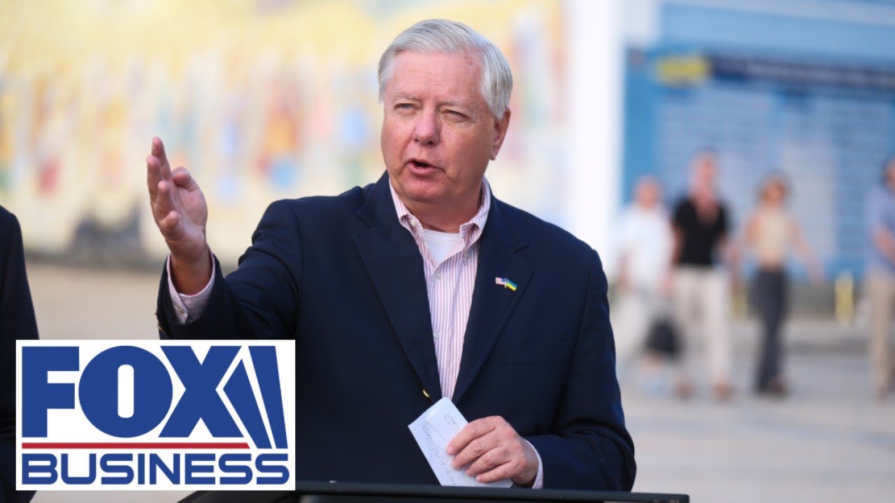 'WHAT THE HELL ARE YOU DOING?' Sen. Graham torches Republicans endorsing Harris