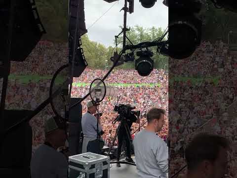 Das passiert, wenn DIKKA in Berlin die Bühne betritt 🤯 #shorts #geolino #festival #berlin #dikka