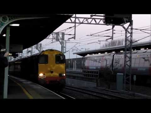 'The Deviationer' 20302+20305 and 37194 arrive and depart Nuneaton (Thrashing) with 1Z20!