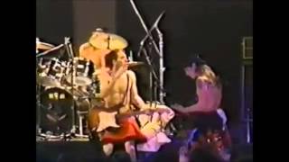Magic Johnson - Red Hot Chili Peppers Live in Kawasaki 1990