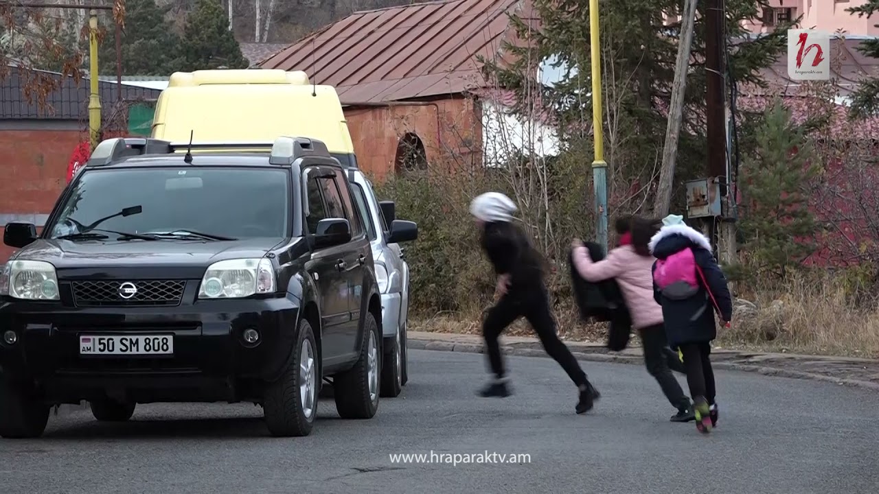 Փաշինյանը շոումեն ա, Աստծու անունով սուտ խոսացող մարդ ա․ Ջերմուկի բնակիչ