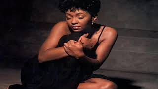 Anita Baker: Mystery.