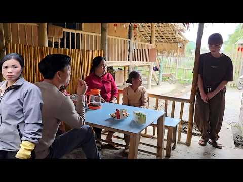 Sinh's frustrated reaction when Bao refused to buy her a phone.