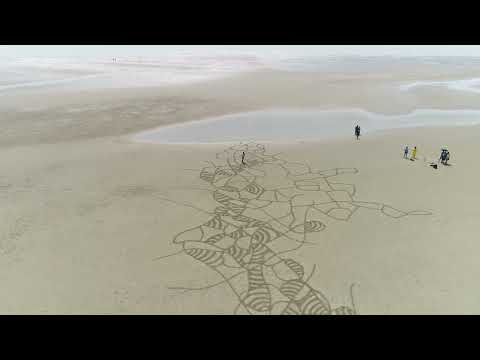 Amazing Beach Sand Art | Rang Dhanush Sand Art | Pradipta Ghosh