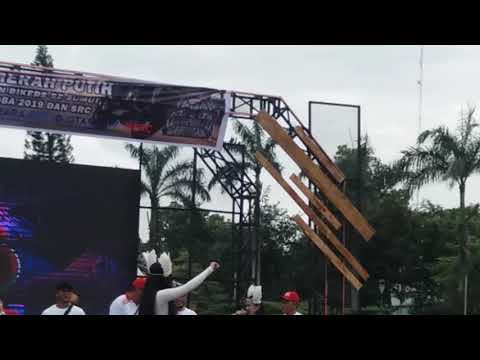 Duo Gobas - Entah Apa Yang Merasukimu (festivas SRC MEDAN 15 Desember 2015)