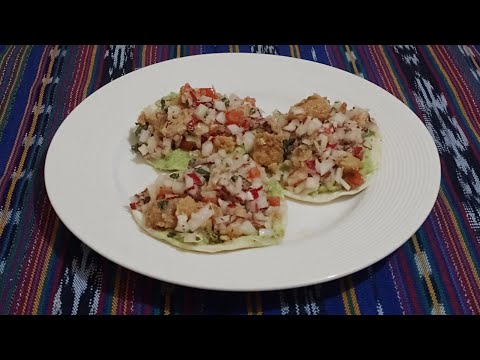 Chojín (picado de rábano con chicharrón)