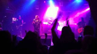 Turisas - The Messenger (Live At Nosturi 23.04.2011)