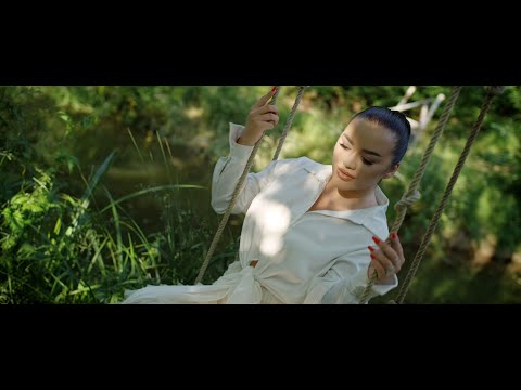 Carmen de la Salciua - Dupa tine ma usuc [videoclip oficial]