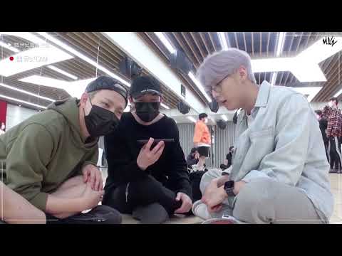 Bangchan, Minhyuk & Hong Joong in 1 Frame! (Team Mayfly: Kingdom Legendary War)