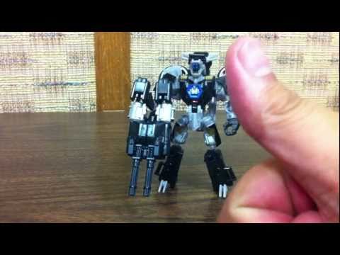 Human Alliance Basic TAILPIPE w/ Pinpointer and Sgt. Noble.