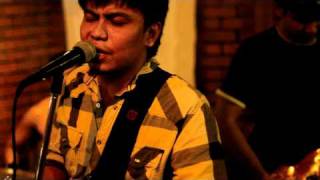 Bedroom Dropouts - With Or Without You (U2 Cover)