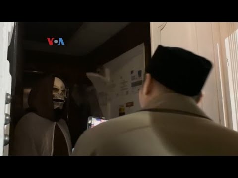 VOA - RUMAH HANTU INDONESIA DI AS