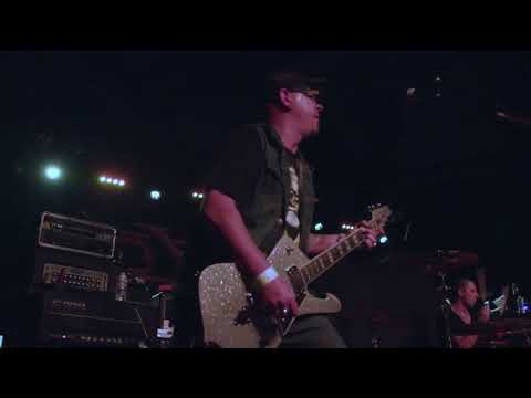 Dave Friday Band : Get It On (Live) At Ace Of Spades