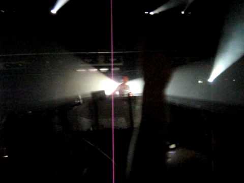 La Roux - In For The Kill ( Tiesto-Privilage-Ibiza-20.08.2009)