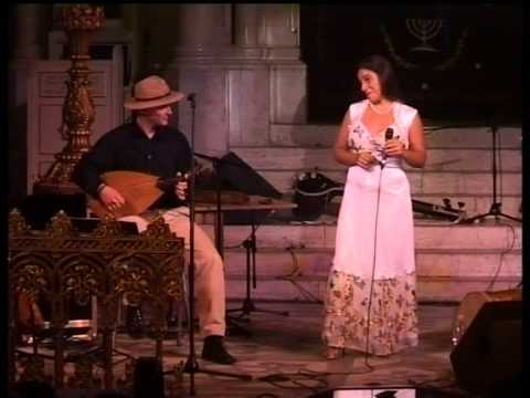 Palya Bea Szefárd Trió - Segélj el, Uramisten - Örömanya, ébredj! (szefárd lakodalmas)