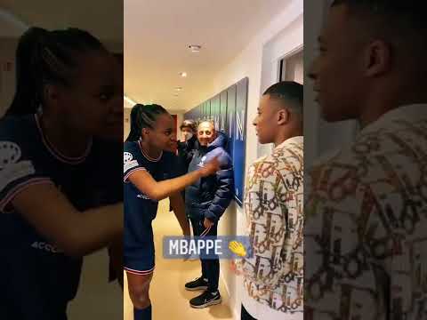 Kylian Mbappe congratulates PSG’s Feminine after UCL match ????