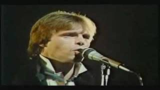 Dailymotion   pierre bachelet souvenez vous    une vidéo Musique.wmv