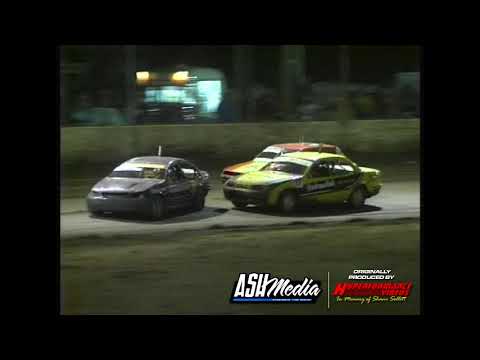 Junior Street Sedans: A-Main - Maryborough Speedway - 24.02.2007