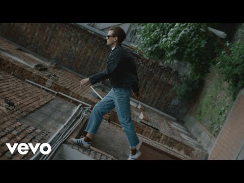 Rubens - Jakoś trzymam się (Official Video)