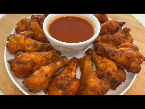 Easy Oven Baked Crispy Chicken Wings | Asas de Frango Assadas no Forno - Receita Fácil
