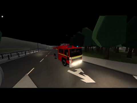 *RARE*Greater Manchester Fire and Rescue Service -Philips Park Reserve Pump + Hose Layer responding