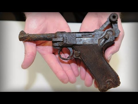 THE CACHE OF WEAPONS OF THE BLACK DIGGER OF THE SECOND WORLD WAR