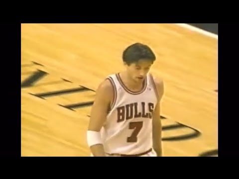 Toni Kukoc 21pts/5rebs/6asts/3stls vs Magic (1995)