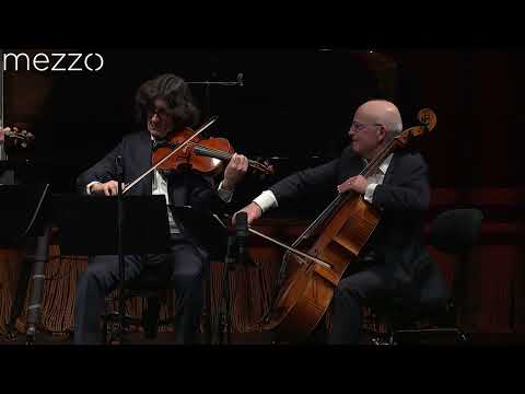 Shostakovich: Piano Quintet -  Elisabeth Leonskaja, Quatuor Danel