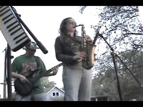 Outpost Block Party featuring Chelsea Luker from Mars Retrieval Unit on sax 8/21/2010 Portland OR #2