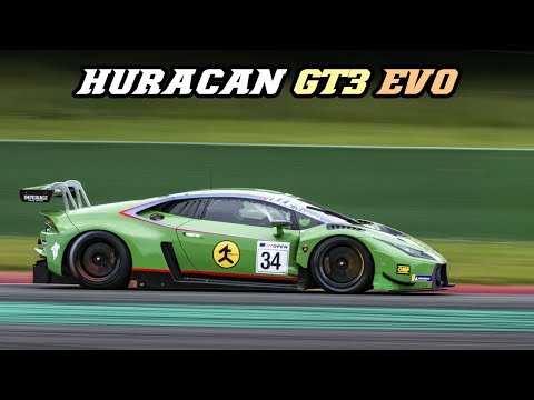 2019 Lamborghini Huracan GT3 evo racing at Spa - whistle and V10 sounds