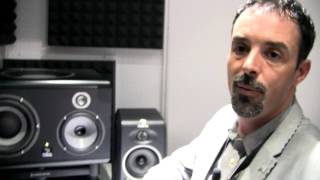 Video thumbnail for MESSE13: New Flagship SM9 Monitor From Focal by sonicstate