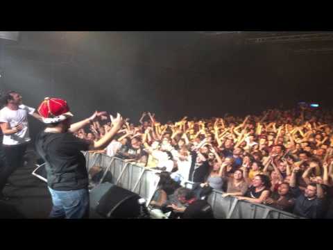 Chinese Man ft Johnny Osbourne   Independent Music WORLD EXCLUSIVE) @fiesta des suds 2013
