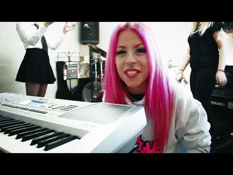 The Screaming Sessions #4 feat. Polina Prelorentzou & Anna Tarba