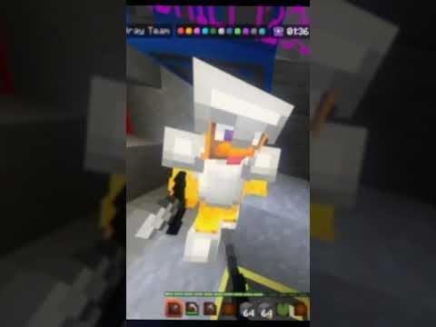 Clownwafflepierce dominates The Hive PvP in Minecraft Skywars! #1k