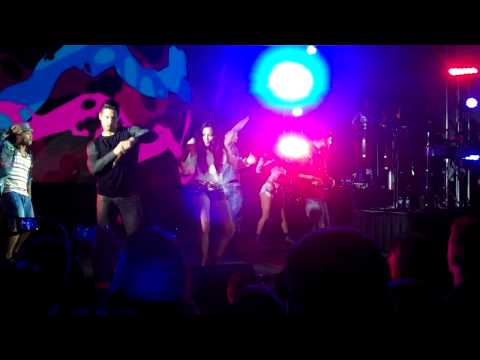 Ana Isabelle feat Chino y Nacho "LA VIDA ES BELLA" Miami